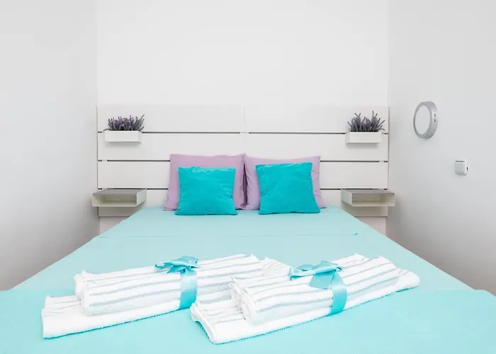 Aisa* Countryside Just 500m From The Beach! Διαμέρισμα *